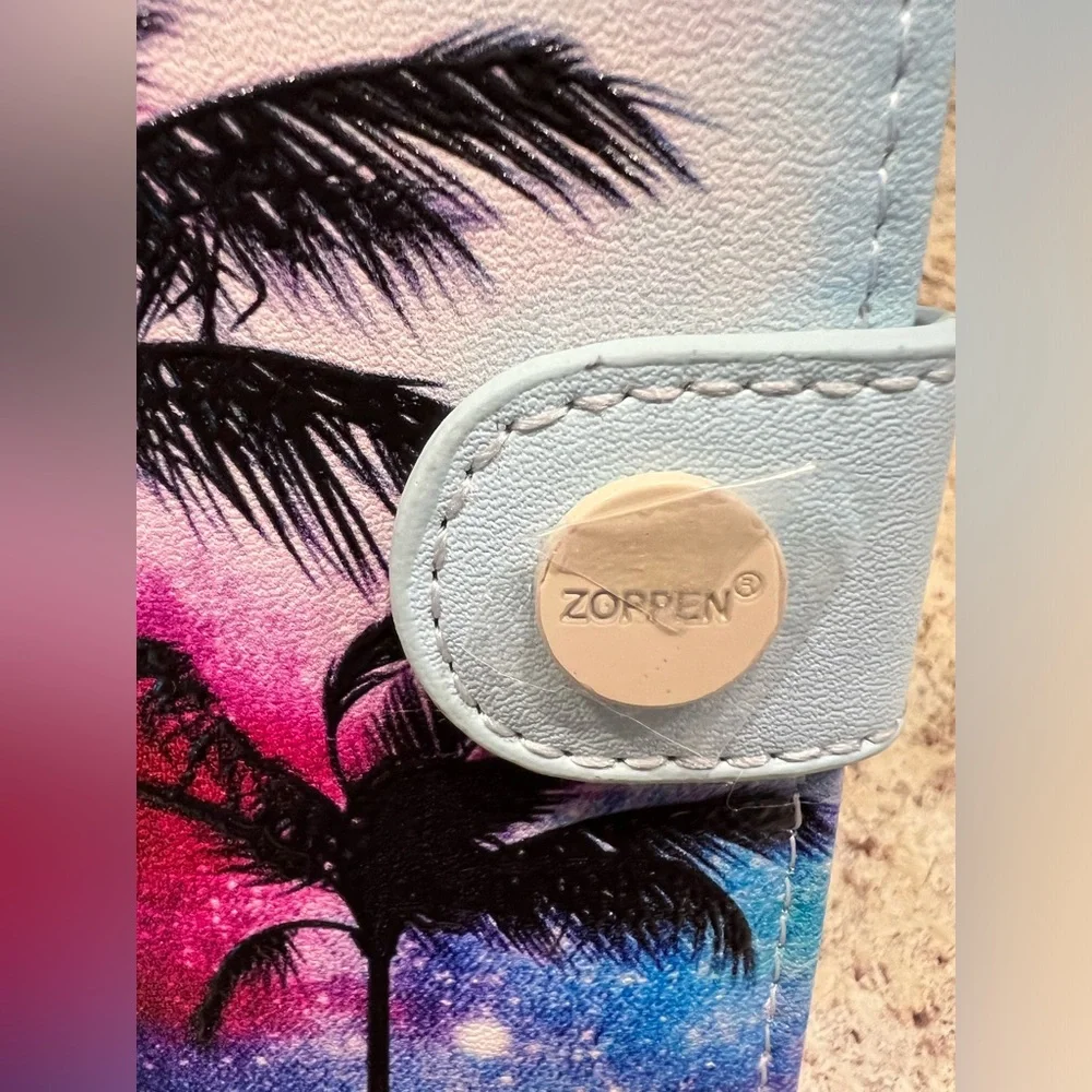 Brand New - ZOPPEN Palms Passport Holder